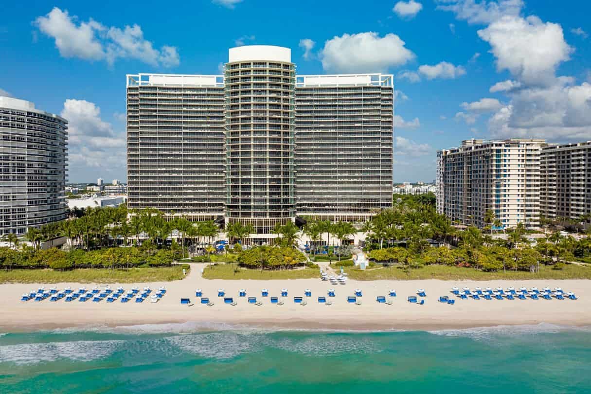 Best Beaches in Miami - Bal Harbour Beach - bestknock,com