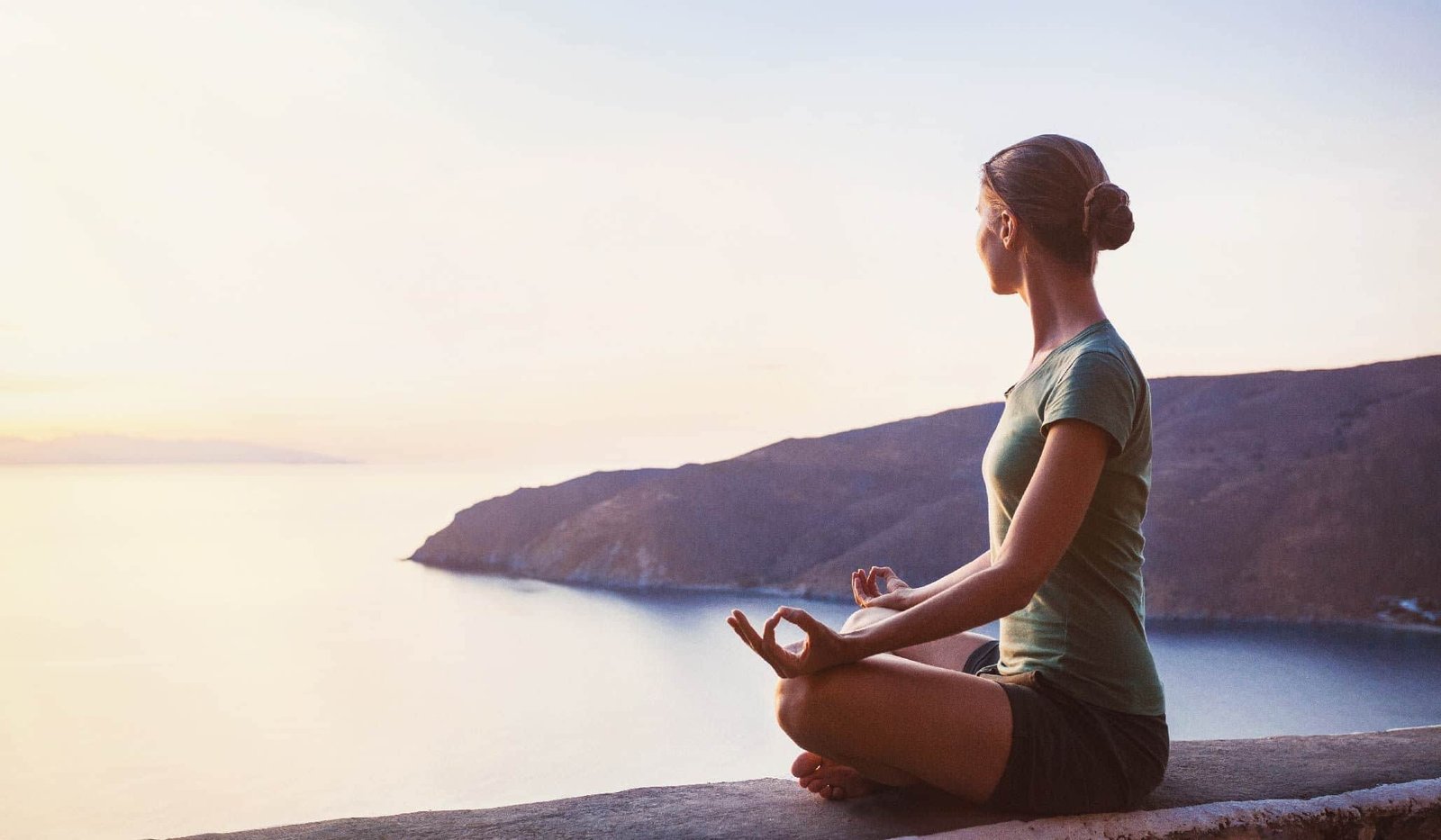 Yoga Balance and Mindfulness - 7 exercises to do everyday - bestknock.com